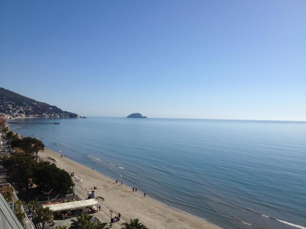 Grand Hotel Spiaggia Alassio Ngoại thất bức ảnh