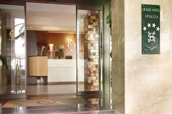 Grand Hotel Spiaggia Alassio Ngoại thất bức ảnh
